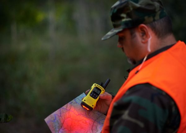 Motorola T92 H2O Two Way Radio